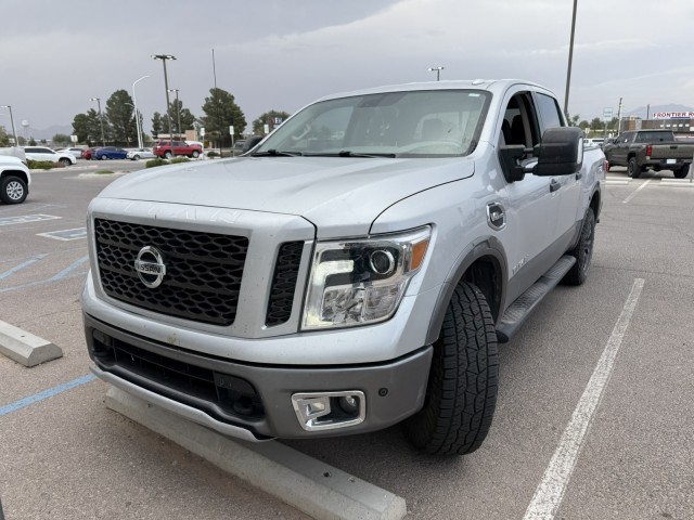 2017 Nissan TITAN PRO-4X