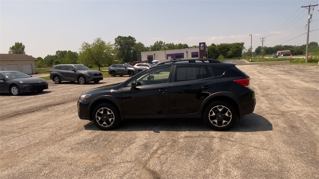 2019 Subaru Crosstrek 2.0i Premium photo 3