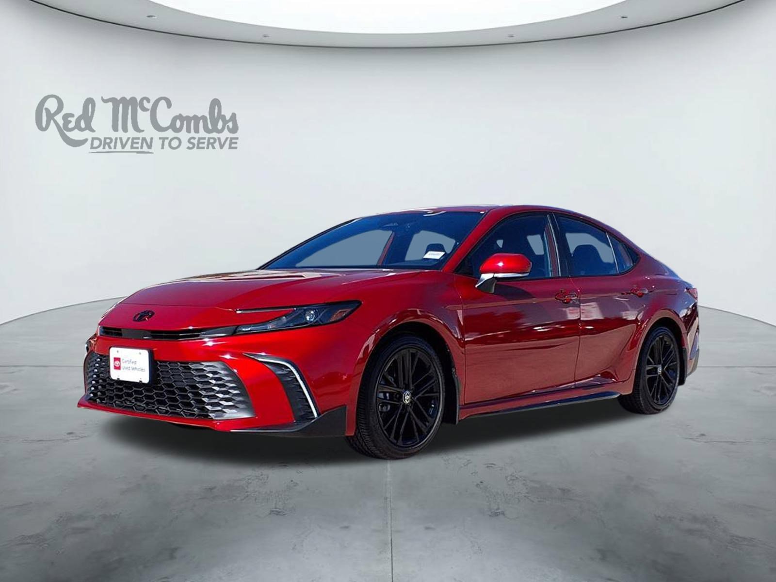 2025 Toyota Camry SE's photo