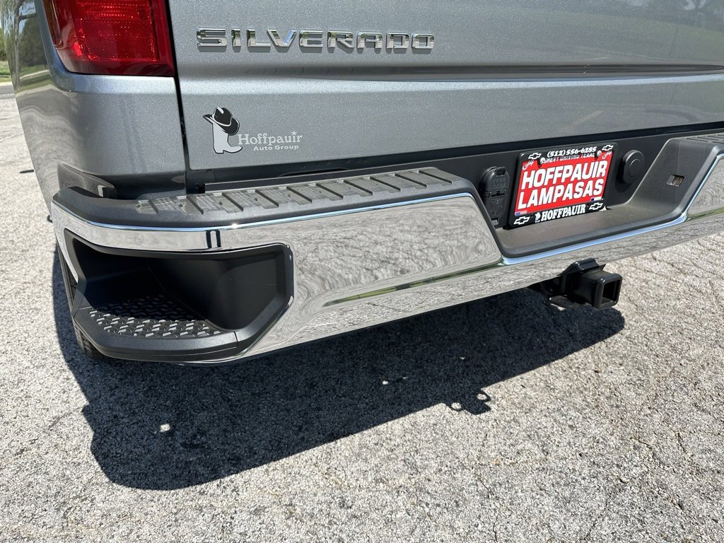 2025 Chevrolet Silverado 1500 LT photo 7