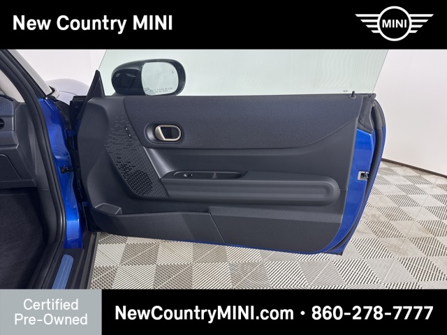 2025 Mini Cooper Signature photo 12
