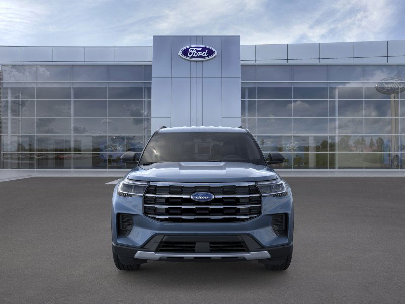 2026 Ford Explorer photo 4