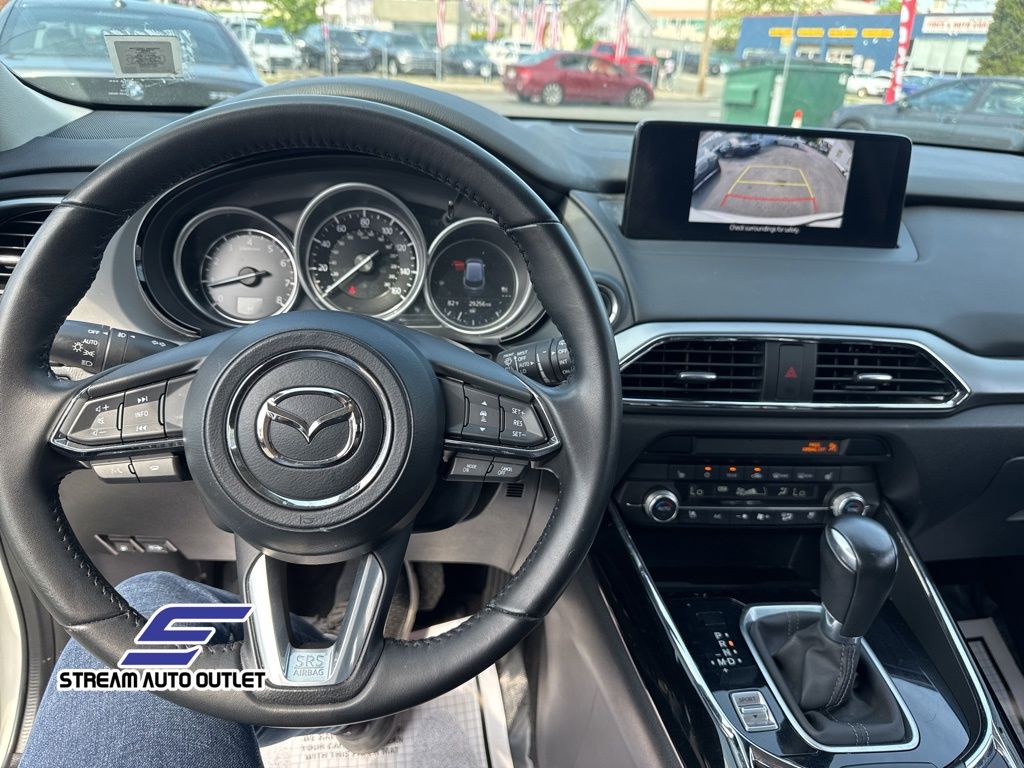 2023 Mazda CX-9 Touring photo 18