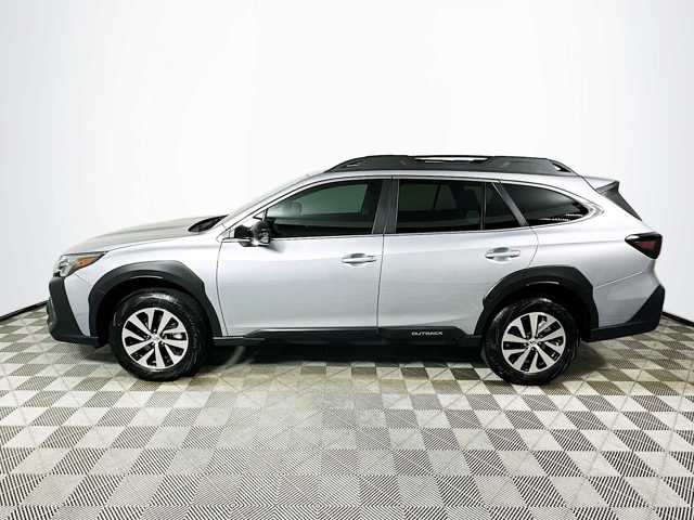 2025 Subaru Outback Premium photo 3