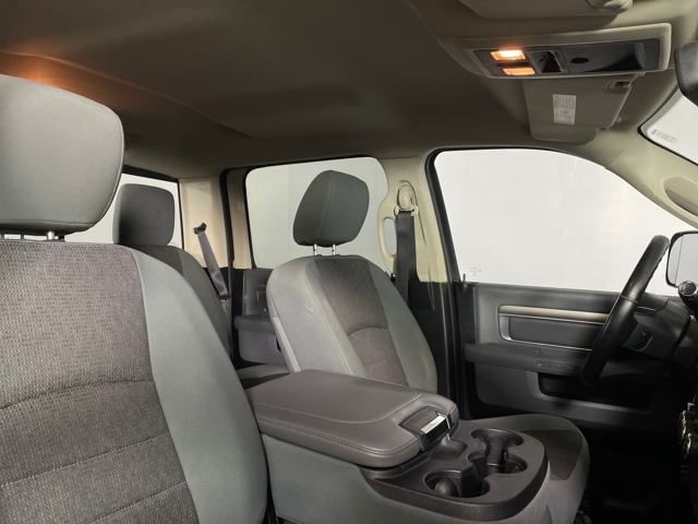 2013 Ram 2500 SLT photo 32