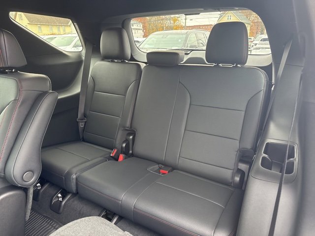 2026 Chevrolet Traverse Z71 photo 4