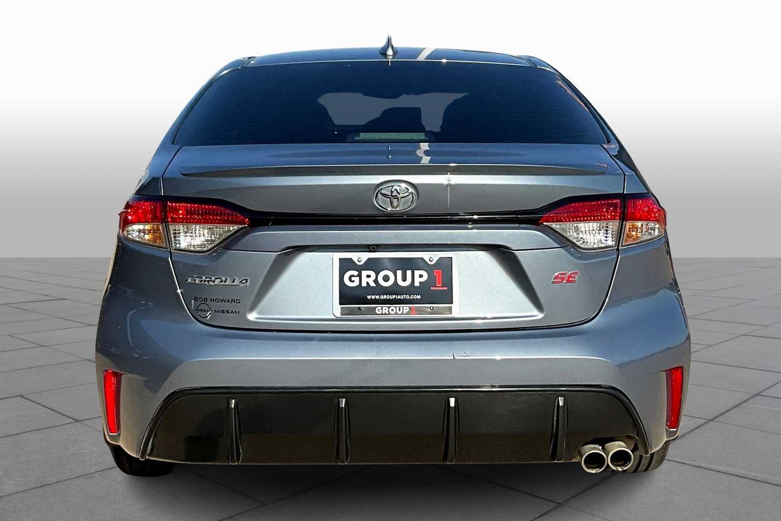 2023 Toyota Corolla SE photo 4