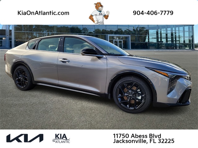 2025 Kia K4 GT-Line Turbo's photo