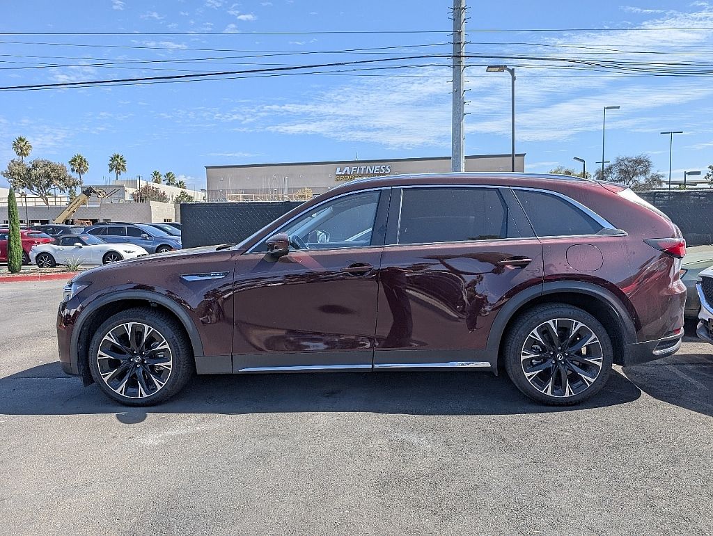 2024 Mazda CX-90 Premium photo 4