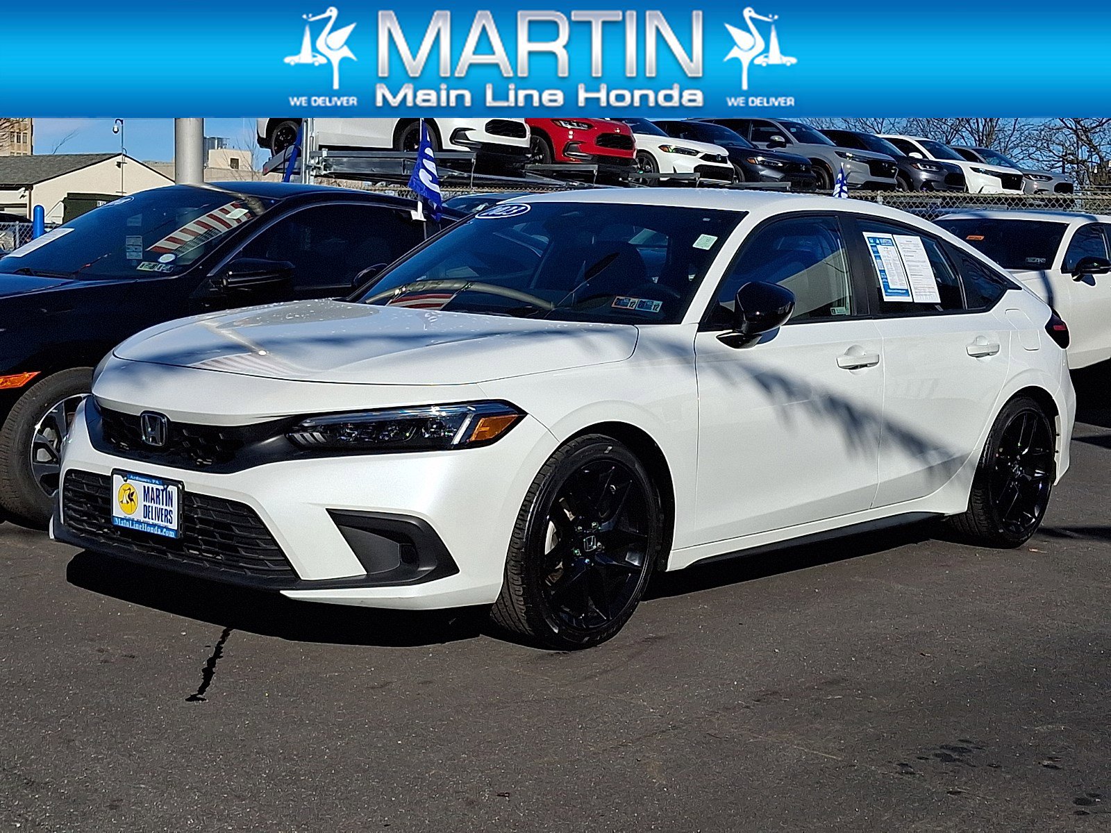 2023 Honda Civic Hatchback Sport's photo