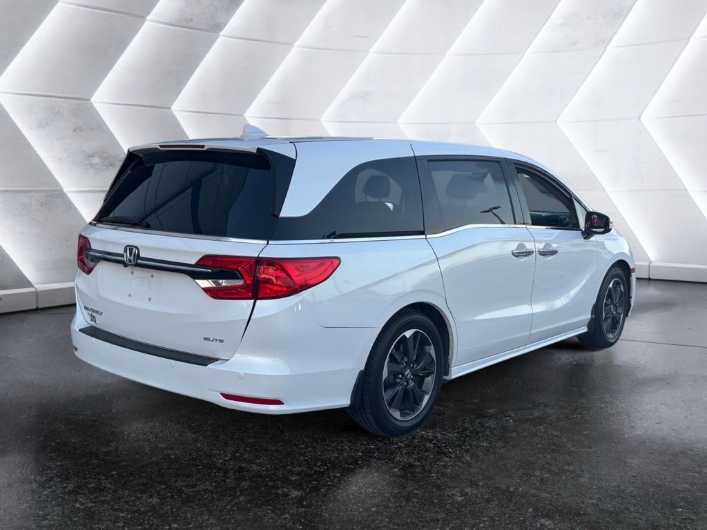 2024 Honda Odyssey Elite photo 4