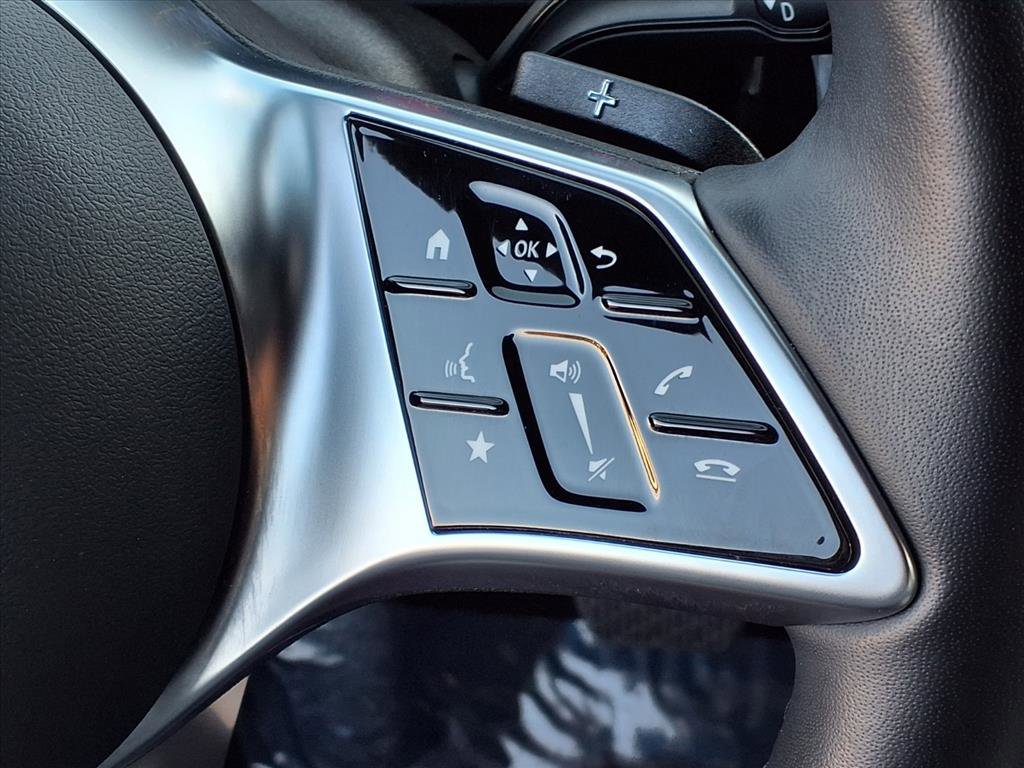 2025 Mercedes Benz GLA 250 4MATIC photo 6