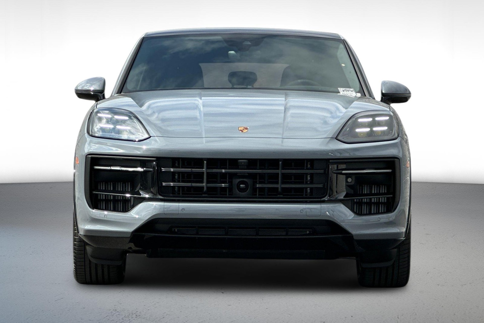 2026 Porsche Cayenne GTS Coupe photo 12
