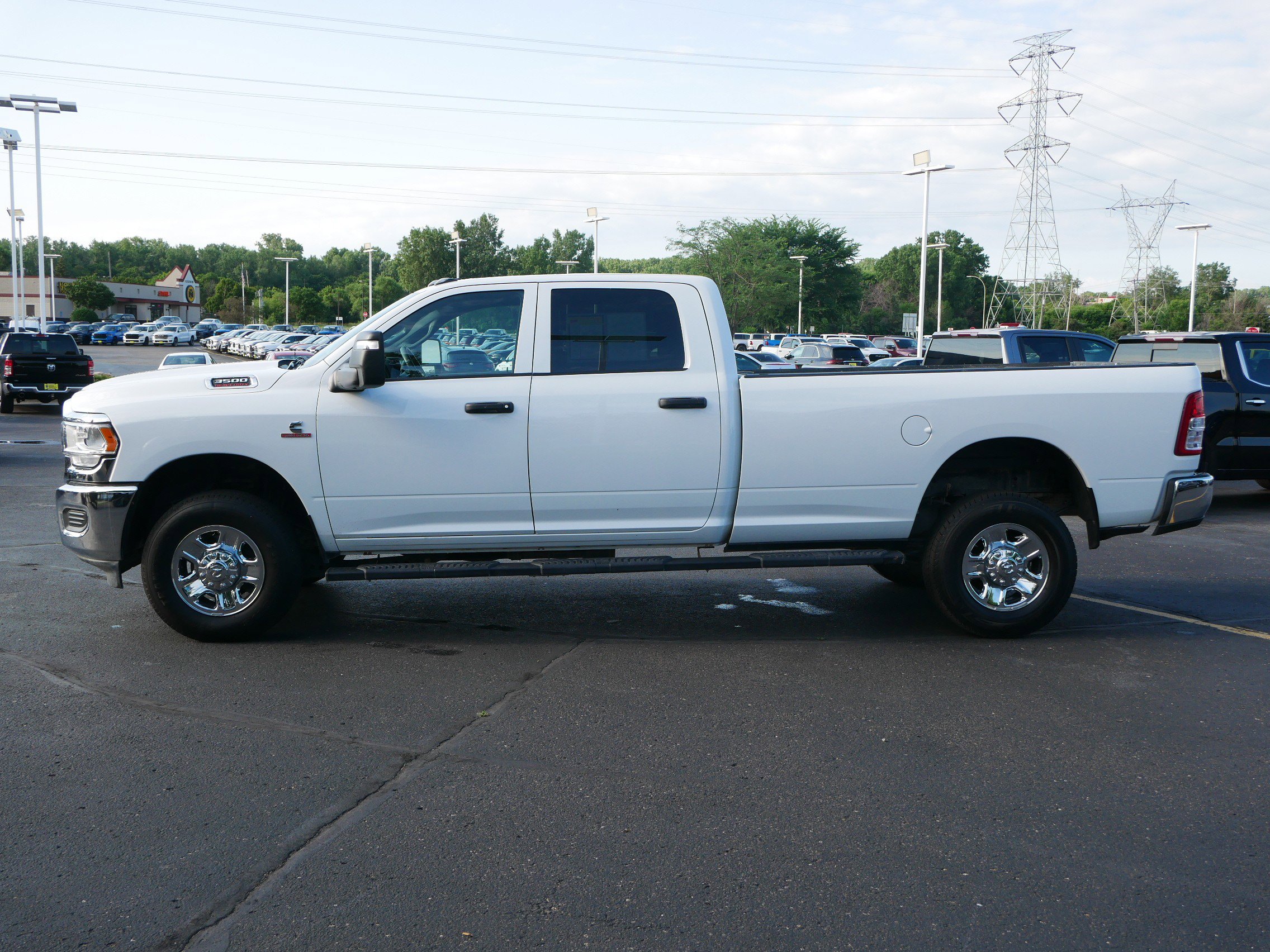 2024 Ram 3500 Tradesman photo 4