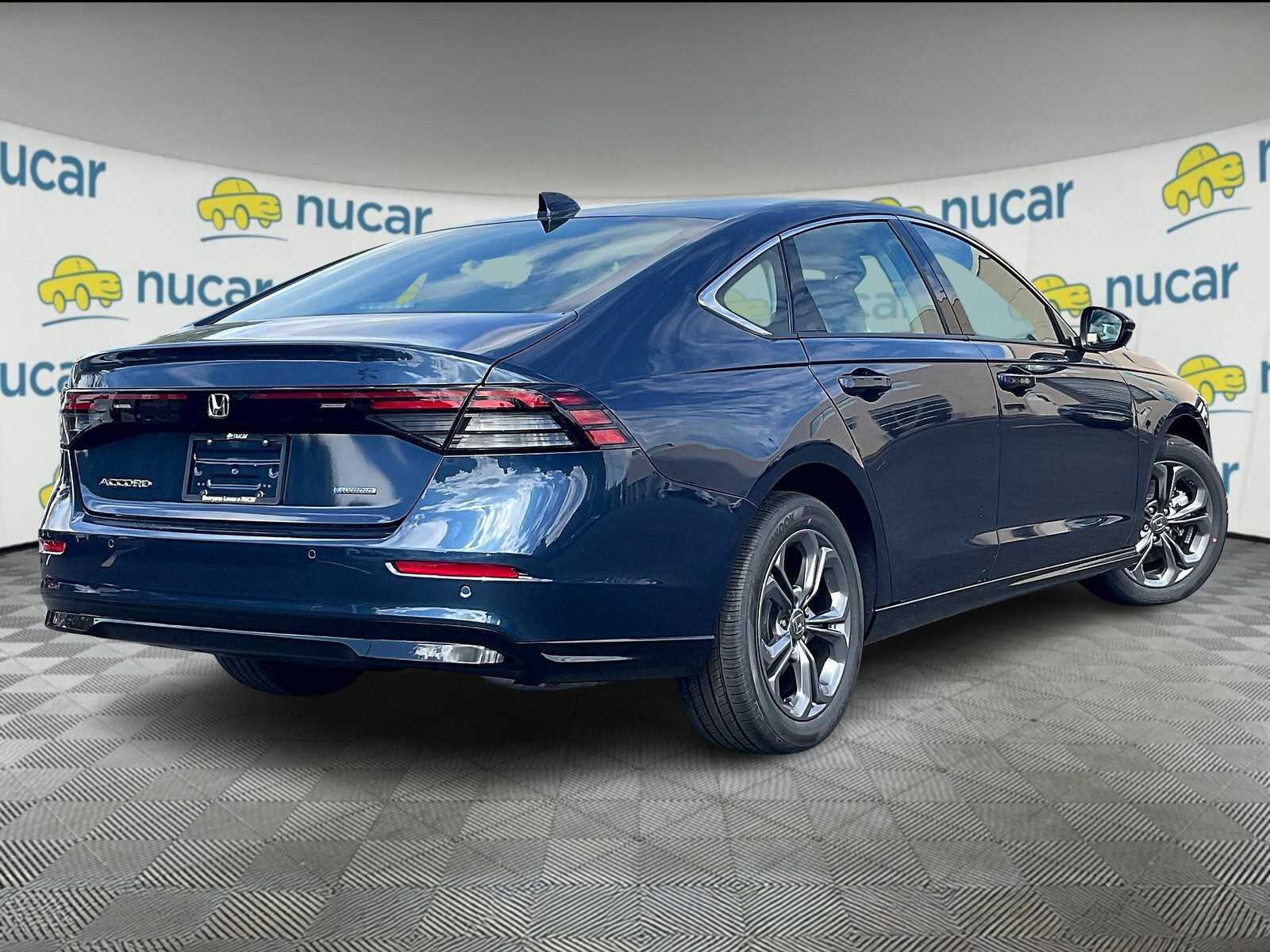2025 Honda Accord Hybrid EX-L photo 2