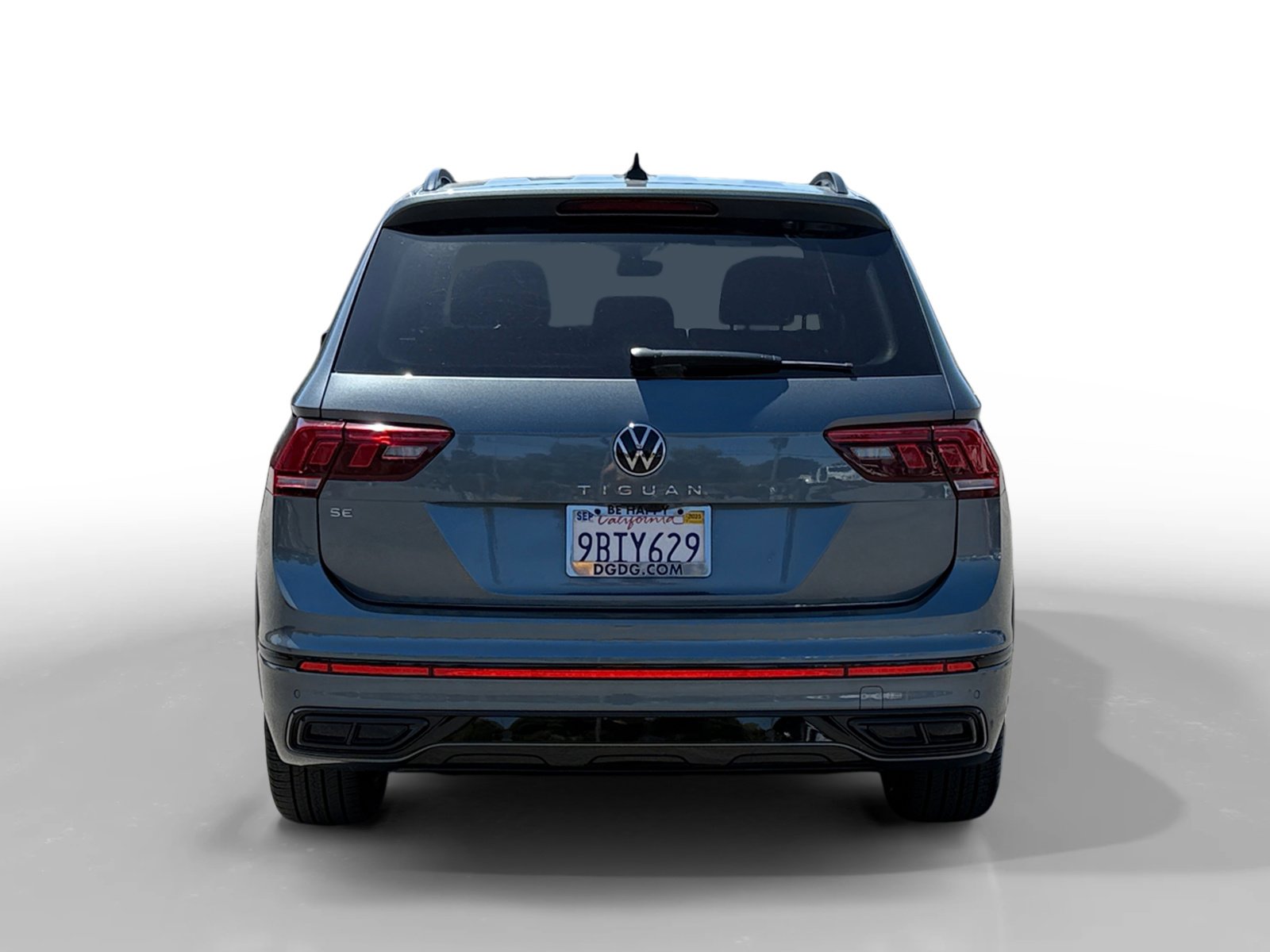 2023 Volkswagen Tiguan SE R-Line Black photo 4