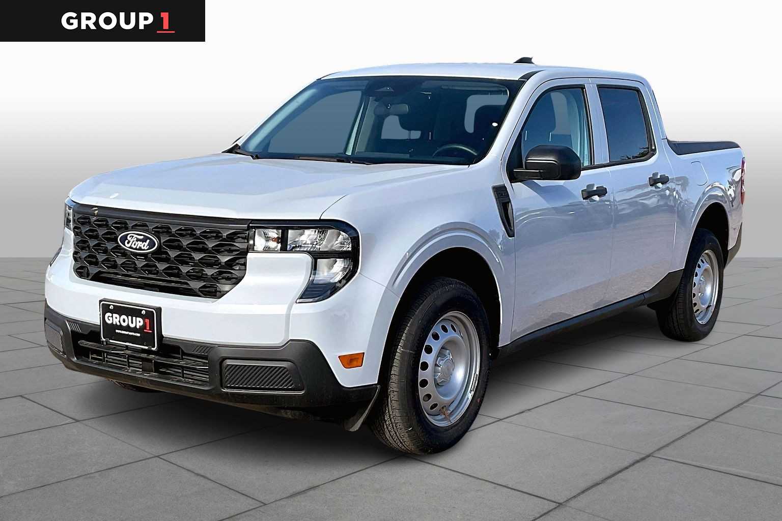 2025 Ford Maverick XL's photo