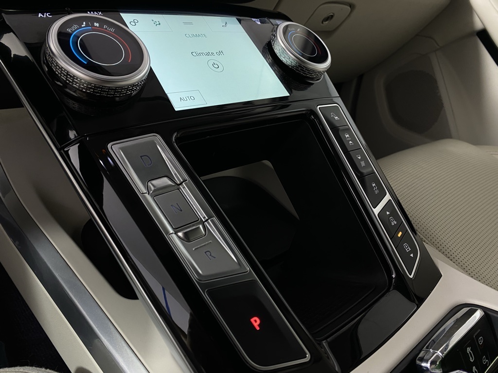 2020 Jaguar I-PACE SE photo 15