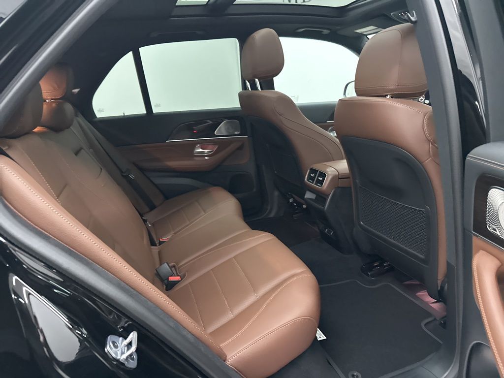 2026 Mercedes Benz GLE 450e 4MATIC photo 22