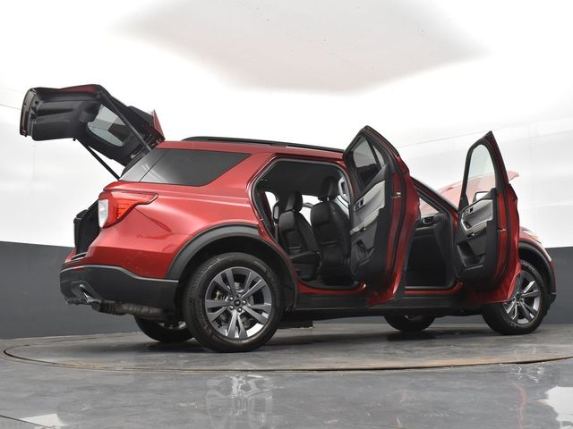 2022 Ford Explorer XLT photo 33