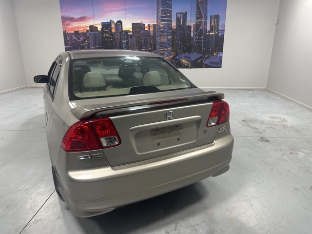 2005 Honda Civic LX photo 4