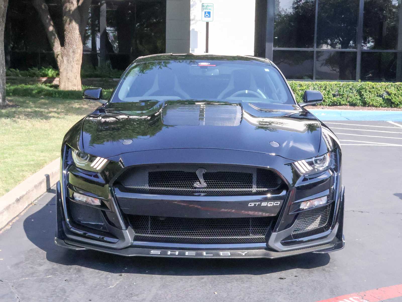 2022 Ford Mustang Shelby GT500 photo 2