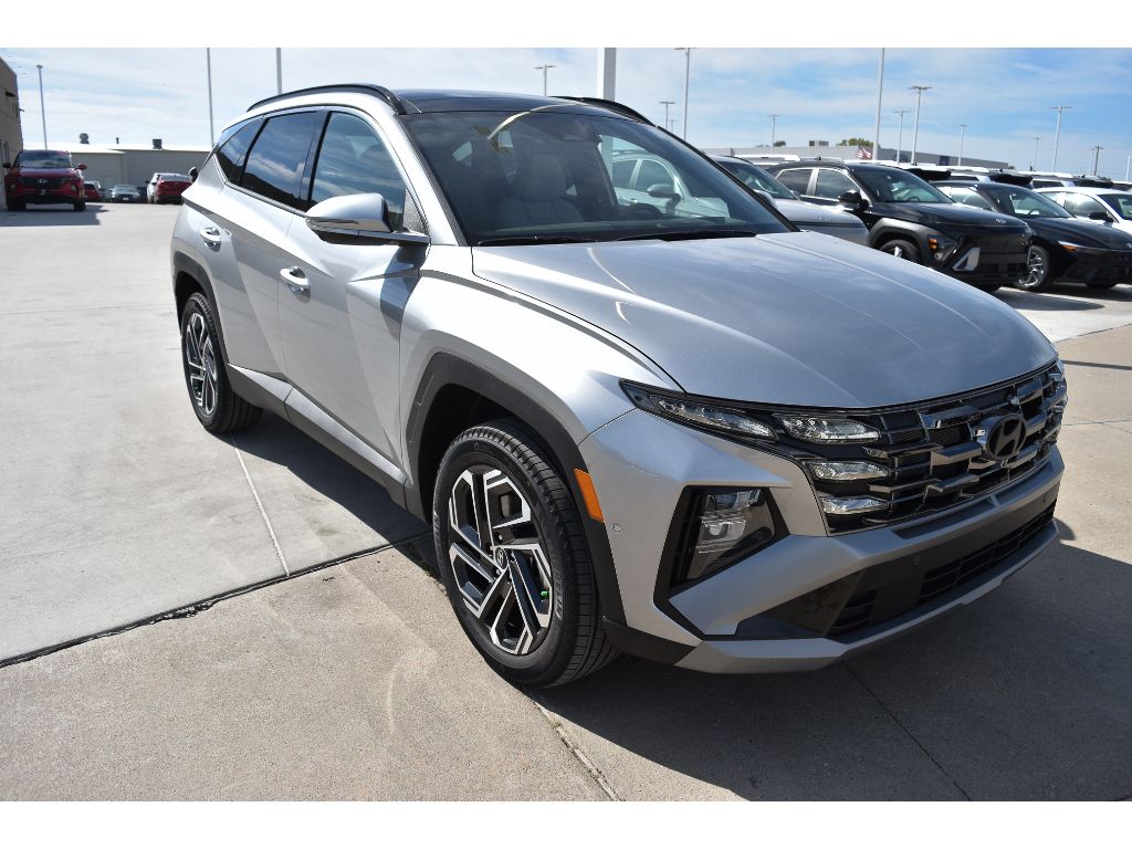 2026 Hyundai Tucson Limited photo 2