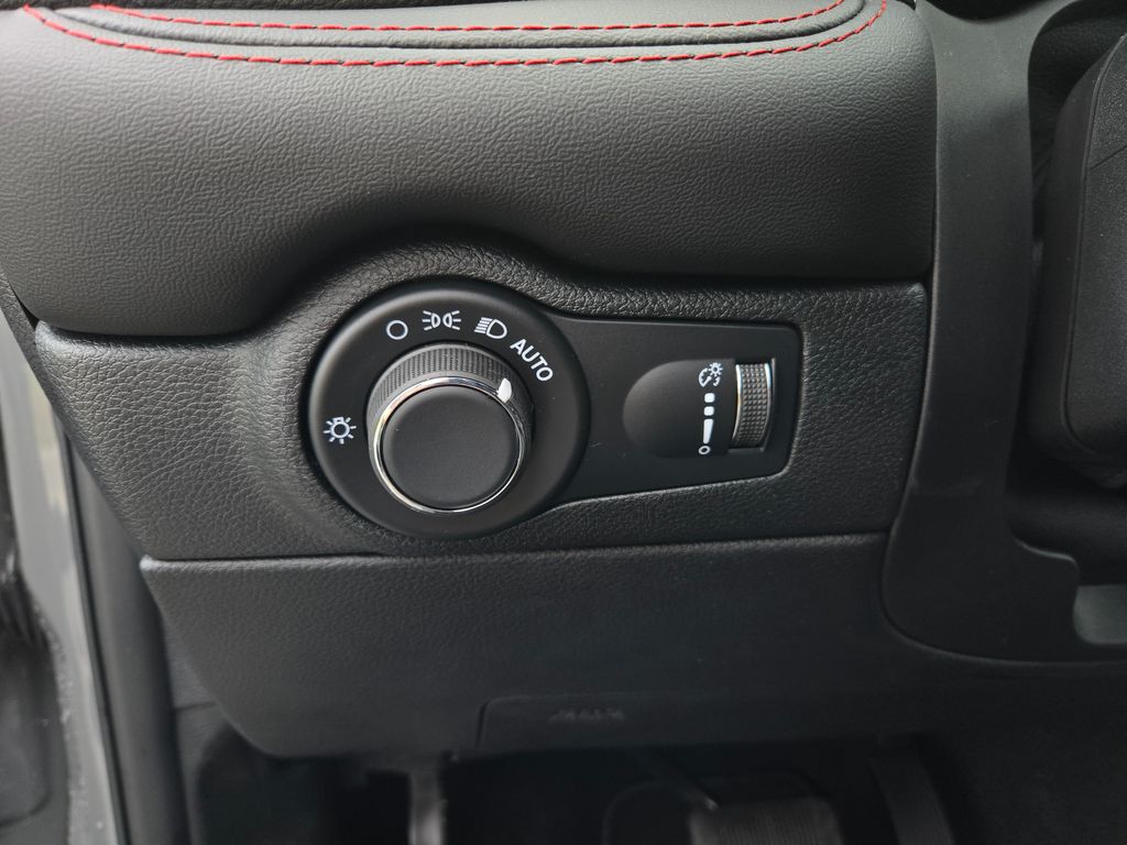 2026 Dodge Durango GT photo 12