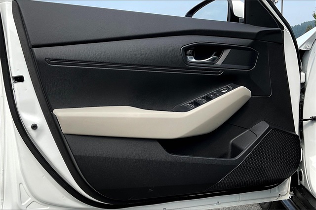 2025 Honda Accord LX photo 21