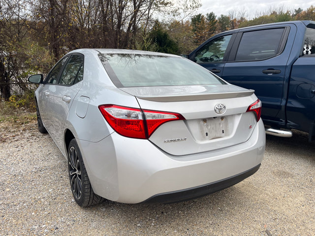 2016 Toyota Corolla Plus photo 3