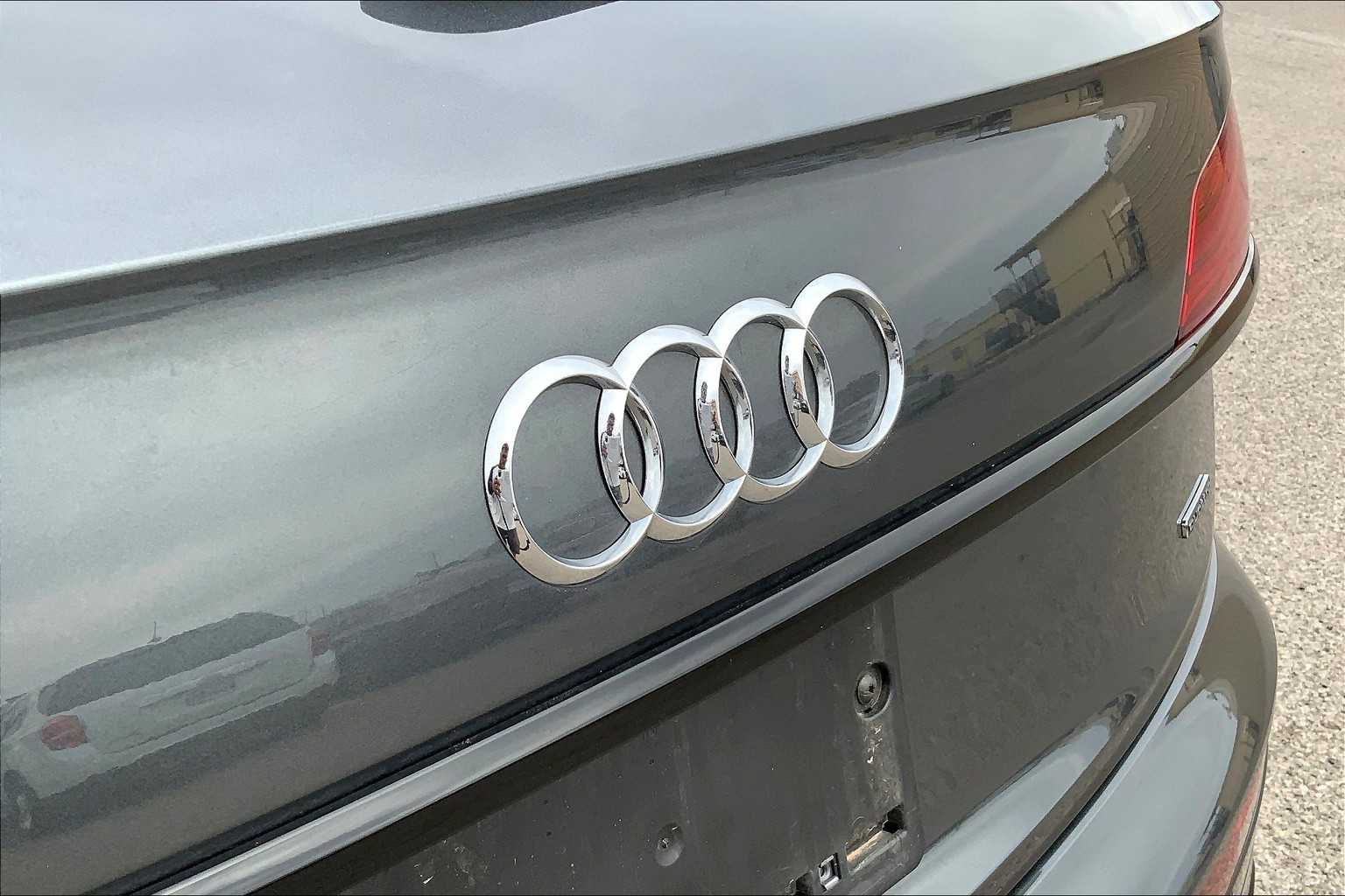 2025 Audi Q5 S line Premium 45 TFSI photo 8