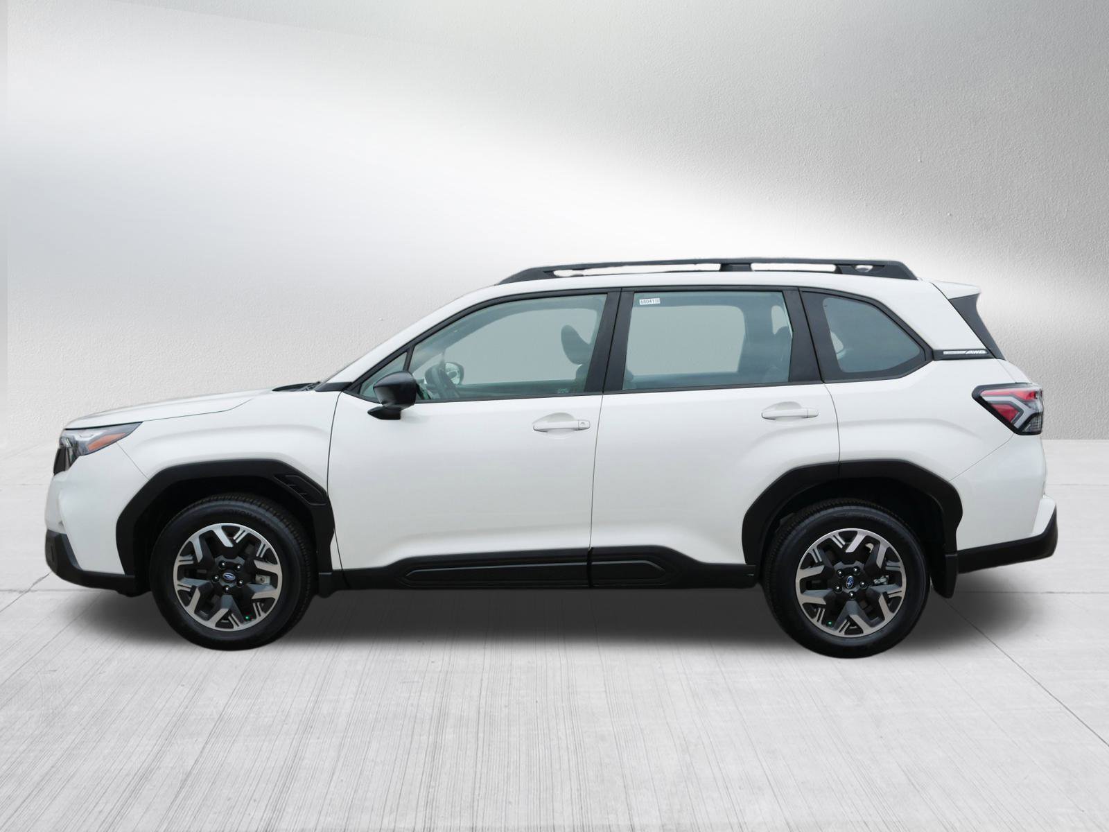 2025 Subaru Forester Base photo 4