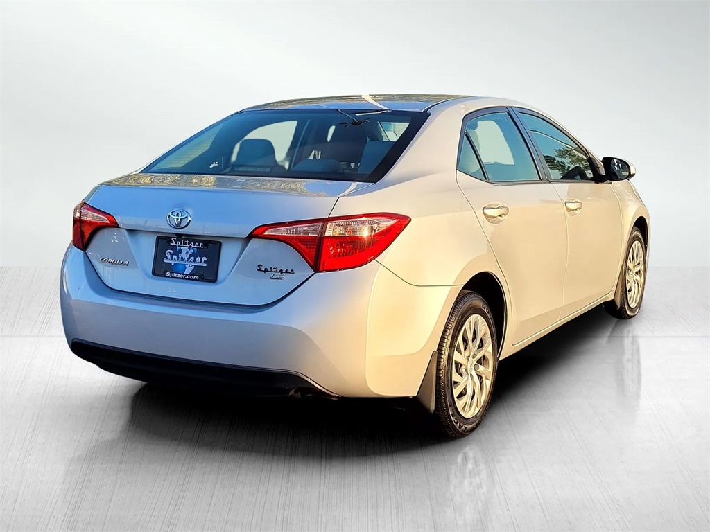 2018 Toyota Corolla L photo 4