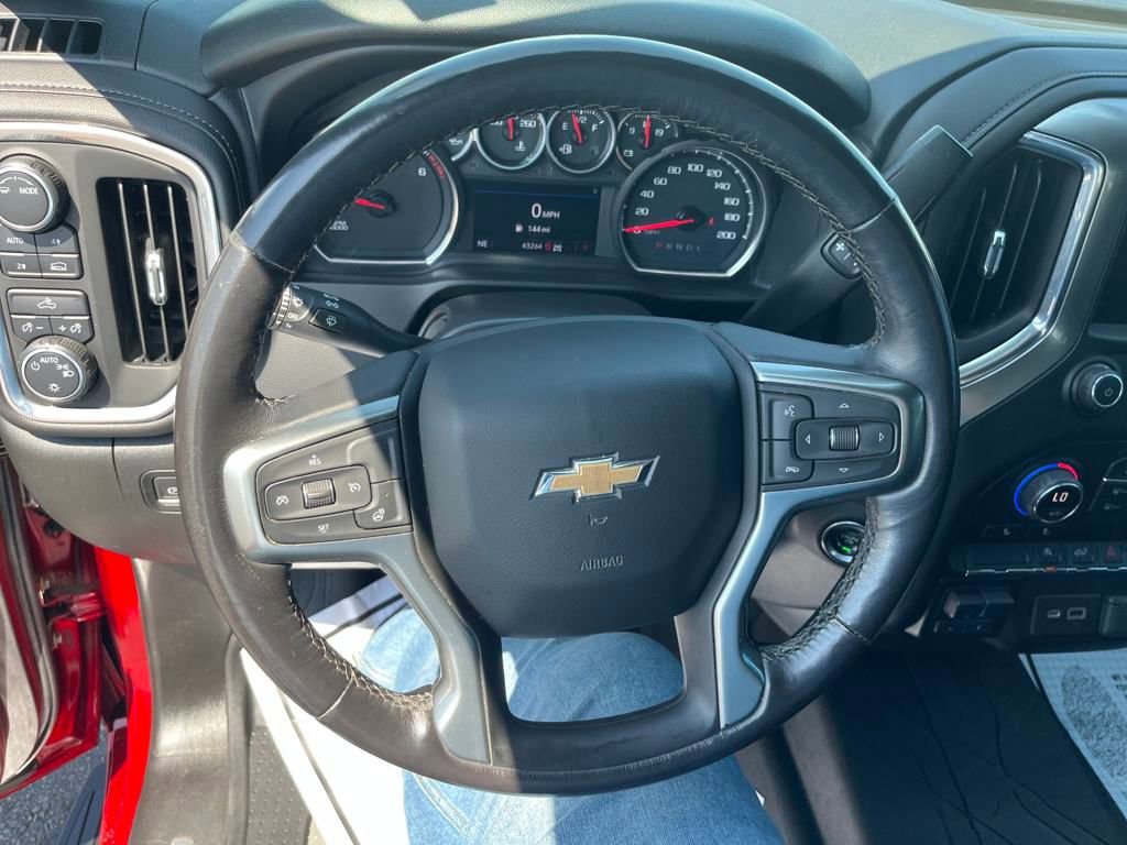 2021 Chevrolet Silverado 1500 LT photo 10