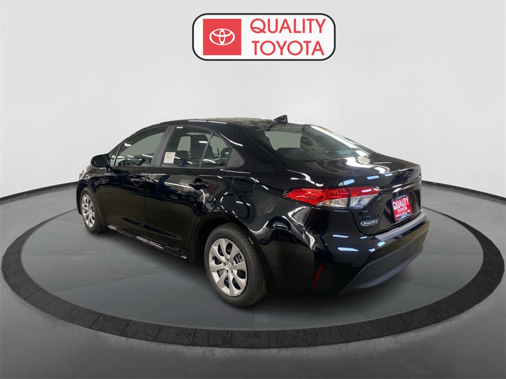 2025 Toyota Corolla LE photo 17