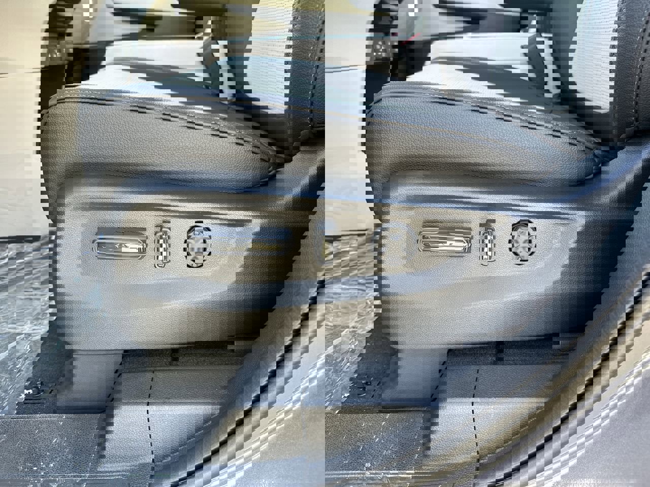 2026 Honda Odyssey Elite photo 12