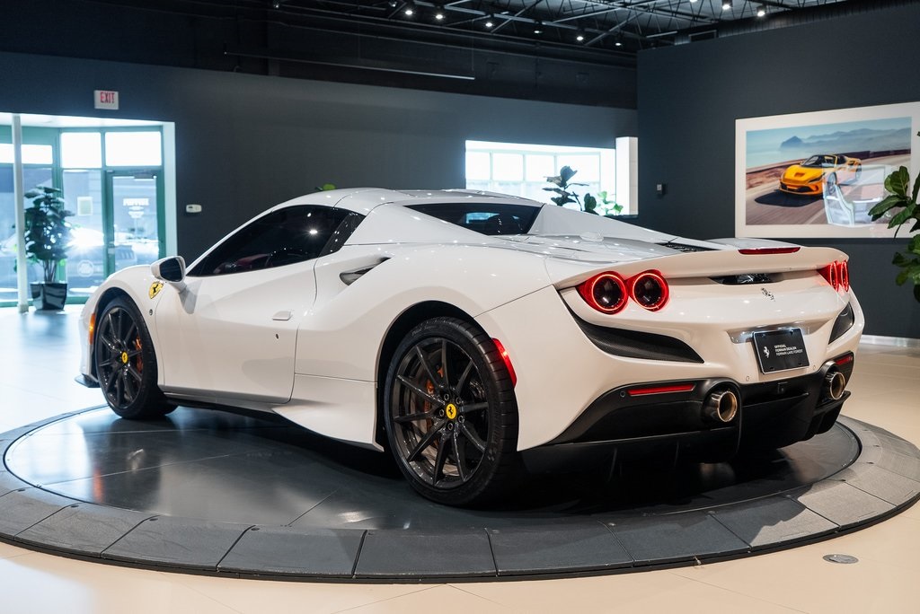 2023 Ferrari F8 Spider Base photo 41