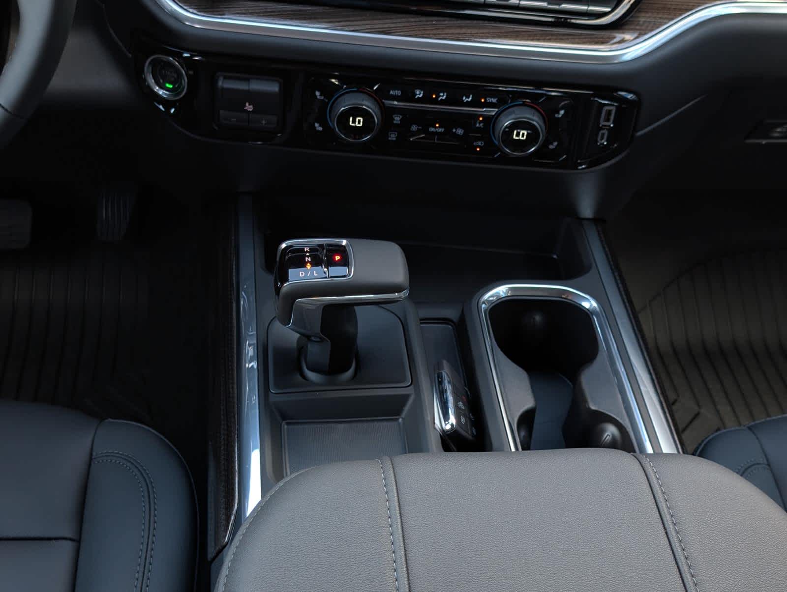 2026 Chevrolet Silverado 1500 LT photo 16