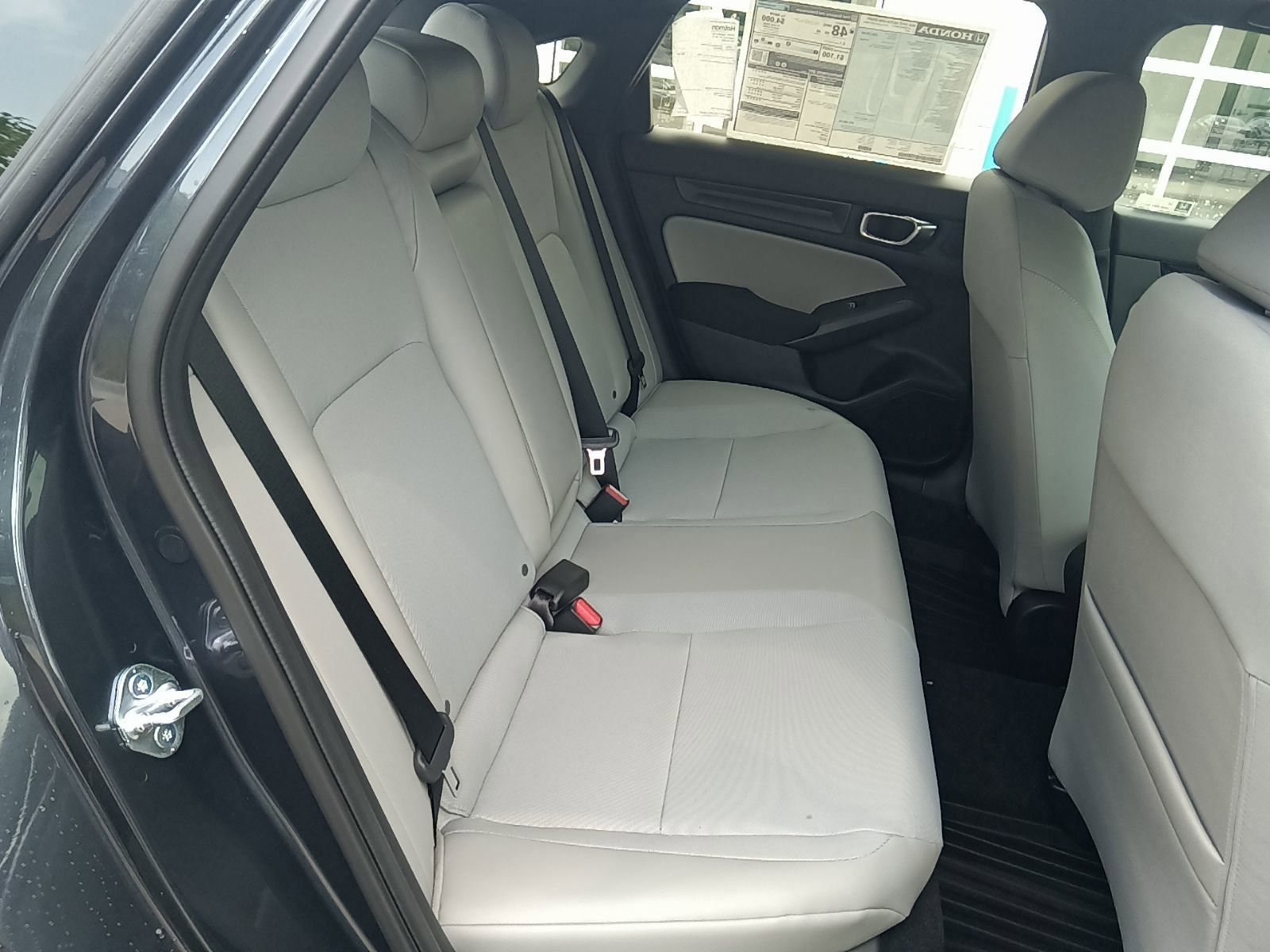 2025 Honda Civic Hatchback Hybrid Sport photo 16