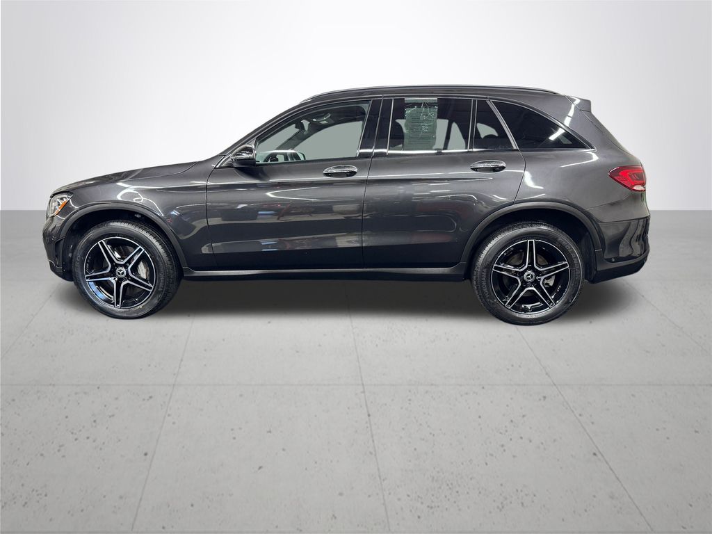 2022 Mercedes Benz GLC 300 4MATIC photo 3