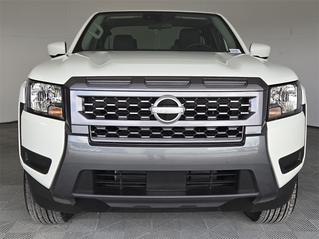 2025 Nissan Frontier SV photo 3