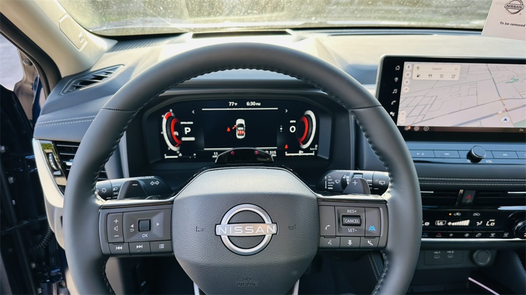 2025 Nissan Rogue Platinum photo 16
