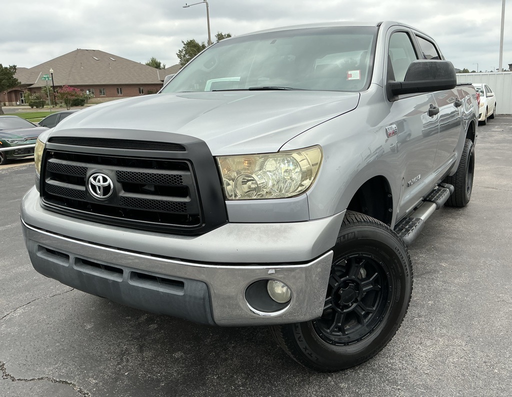2008 Toyota Tundra SR5 photo 2