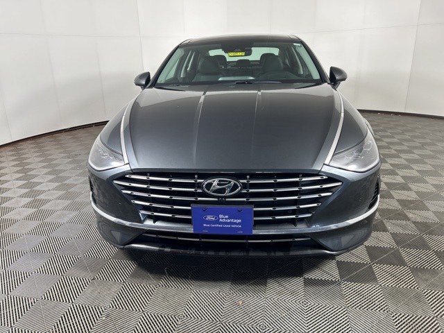 Used 2023 Hyundai Sonata Hybrid Limited with VIN KMHL54JJ4PA059999 for sale in Shakopee, Minnesota