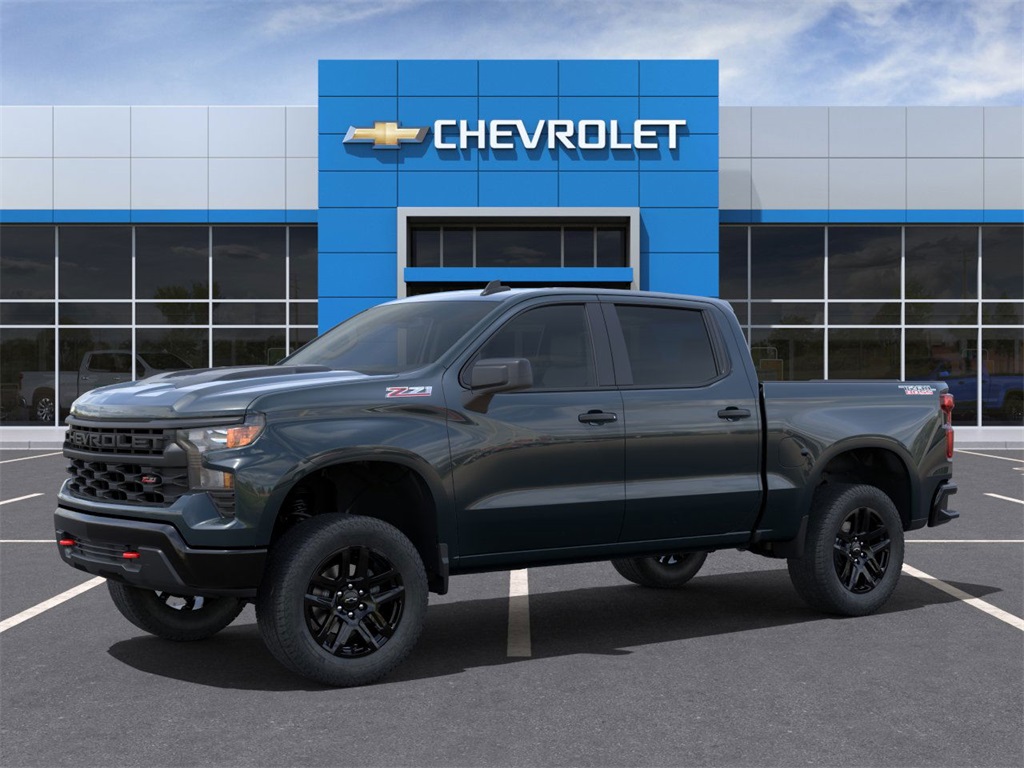 2025 Chevrolet Silverado 1500 Custom Trail Boss photo 2