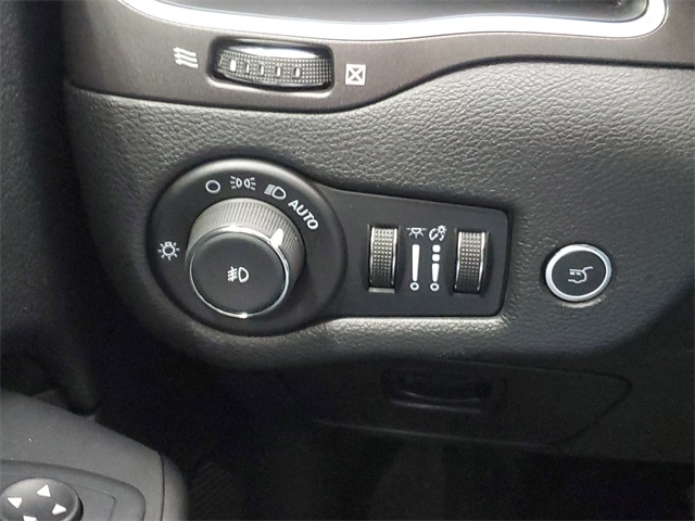 2021 Jeep Cherokee Trailhawk photo 10