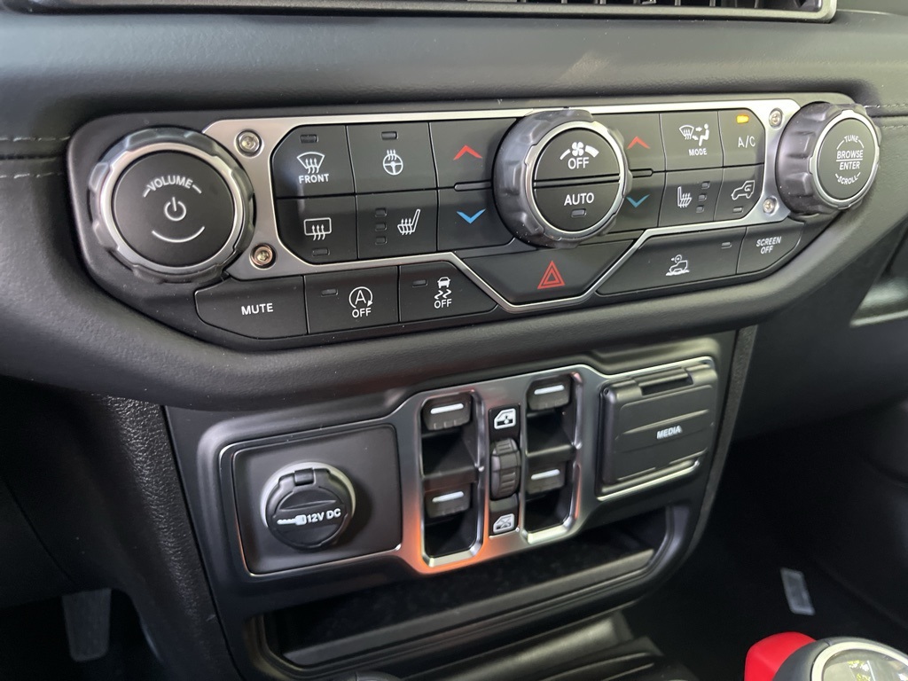 2025 Jeep Gladiator Sport photo 42