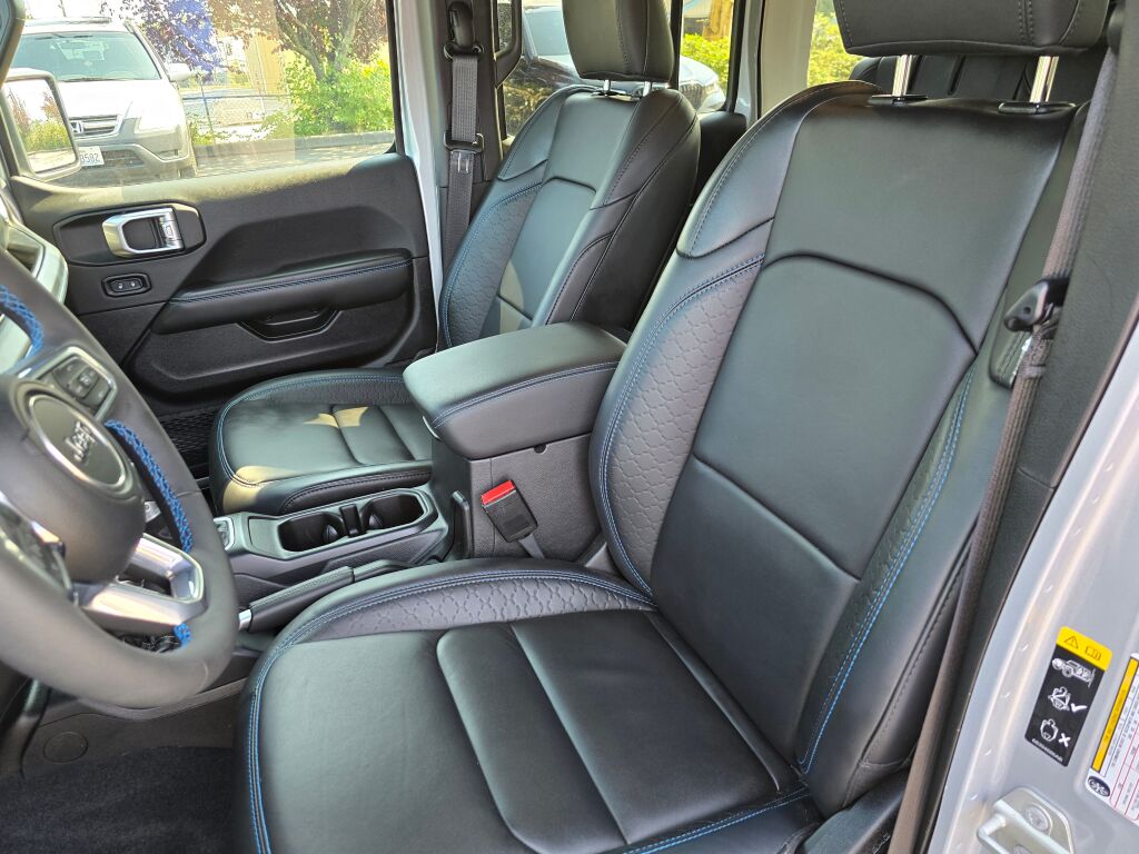 2024 Jeep Wrangler High Altitude 4xe photo 20