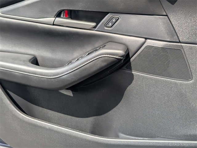 2022 Mazda CX-30 2.5 Select photo 10