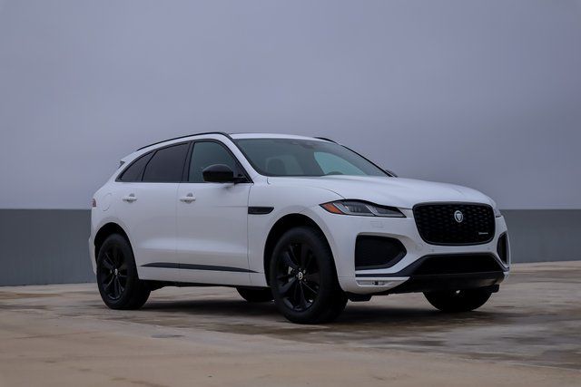 2025 Jaguar F-PACE P250 R-Dynamic S photo 4